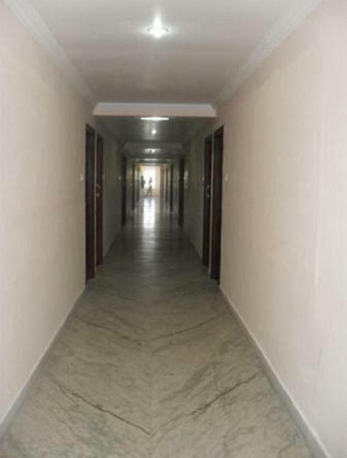Hotel Vpn Residency Velanganni Bagian luar foto